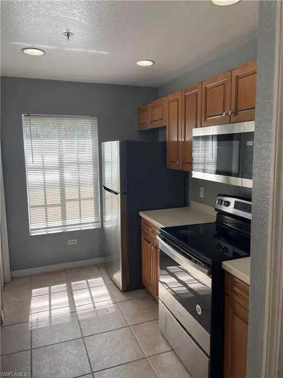 Fort Myers, FL 33913,Address not disclosed