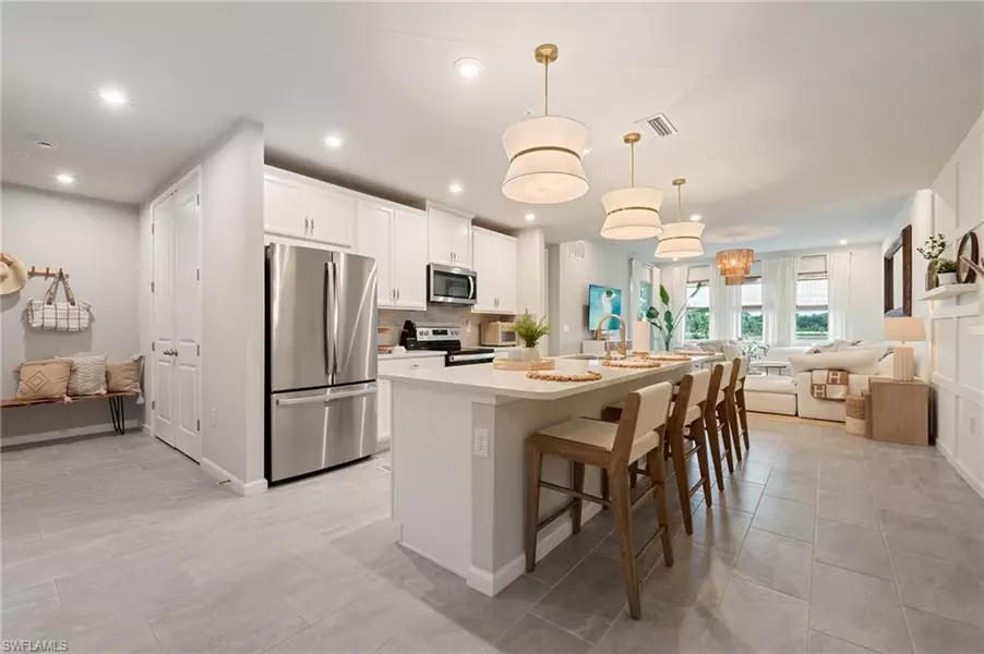 4638 Arboretum CIR #102, Naples, FL 34112