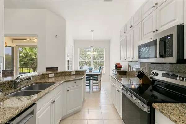 285 Cays DR #2306, Naples, FL 34114