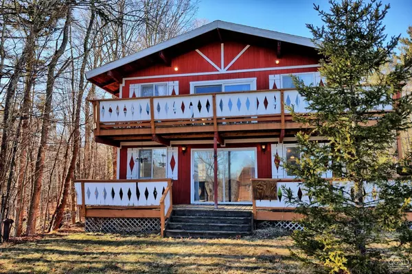 Hunter, NY 12485,31 Showers RD