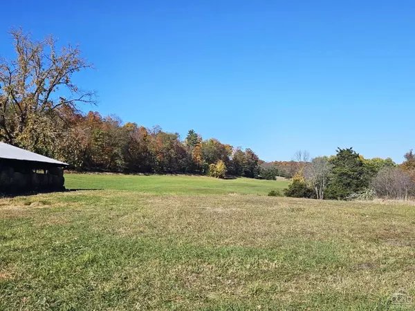 Hudson, NY 12534,274 Fingar RD