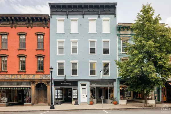 526 - 528 Warren Street, Hudson, NY 12534
