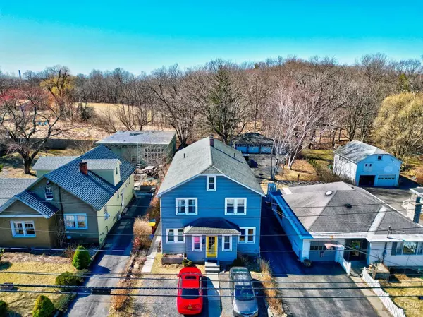 825 Union ST, Hudson, NY 12534