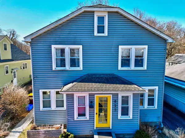 Hudson, NY 12534,825 Union ST