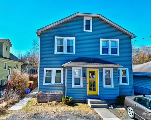 Hudson, NY 12534,825 Union ST
