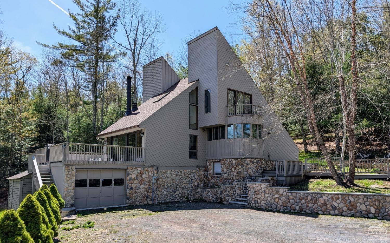 5 Jacob Strasse RD, Windham, NY 12496