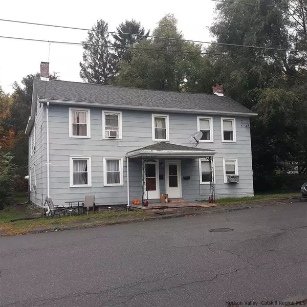 Saugerties, NY 12477,38 Montgomery ST