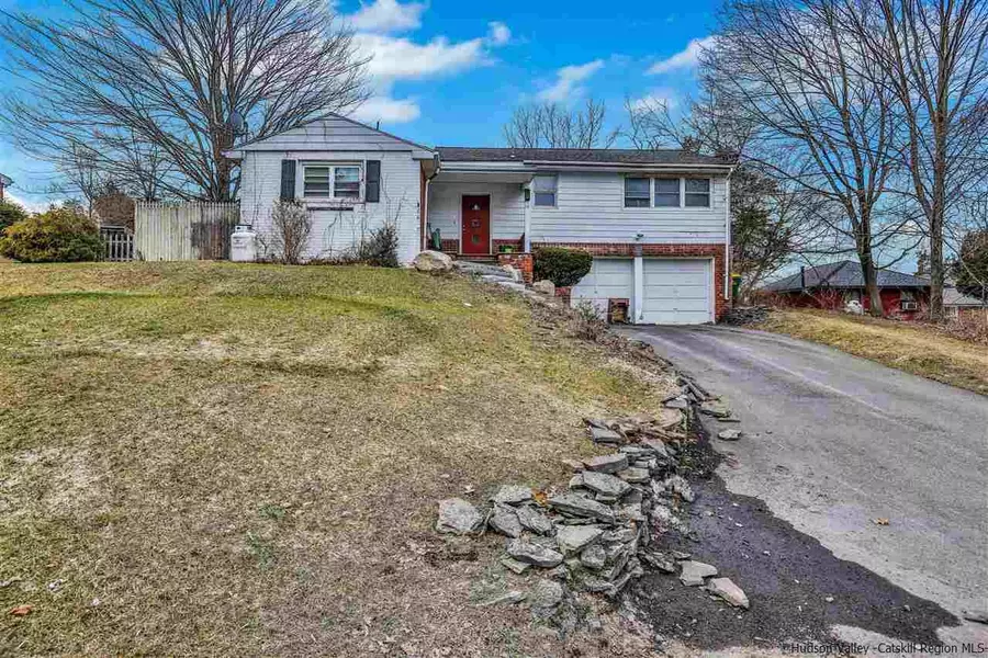 14 Scudder AVE, Kingston, NY 12401