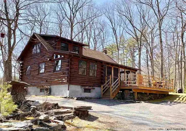 Saugerties, NY 12477,71 Parnassus LN