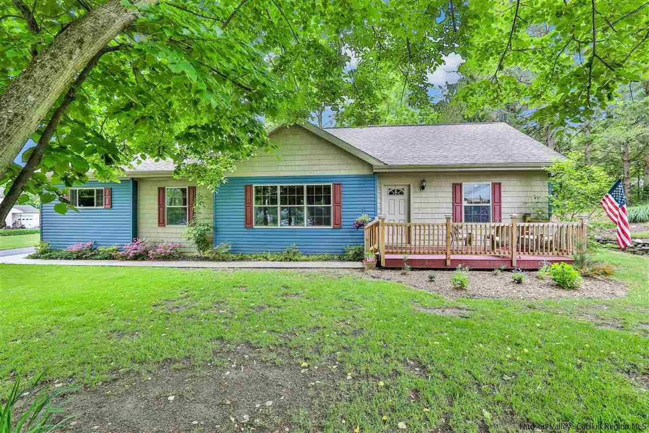 13 Walker VLY, Pine Bush, NY 12566