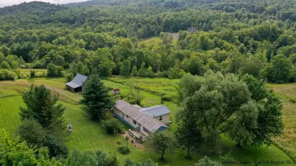 Preston Hollow, NY 12469,177 County RD