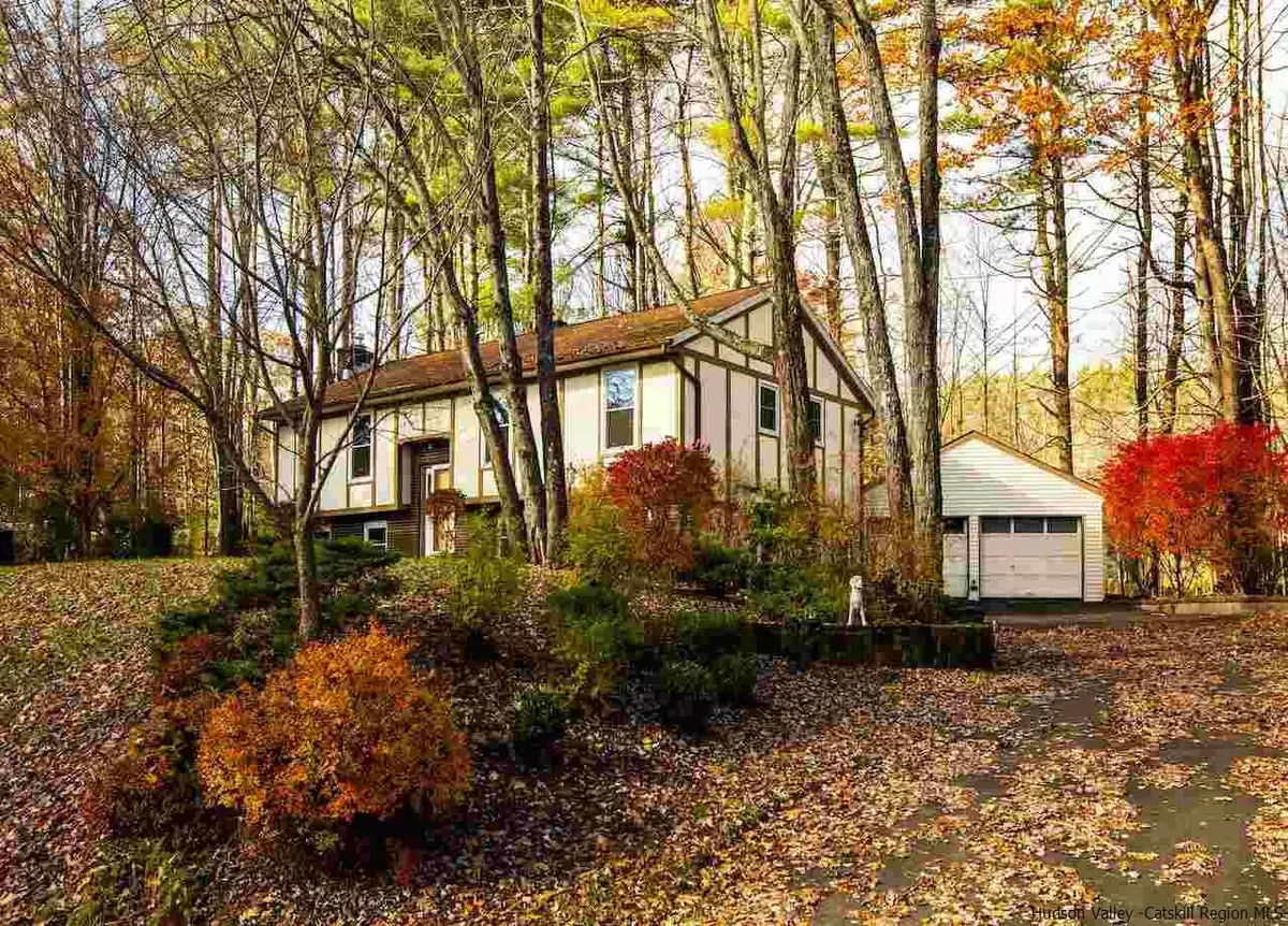 West Hurley, NY 12491,110 Nissen CT