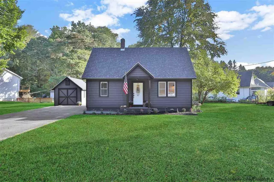 154 Grove ST, Tillson, NY 12486