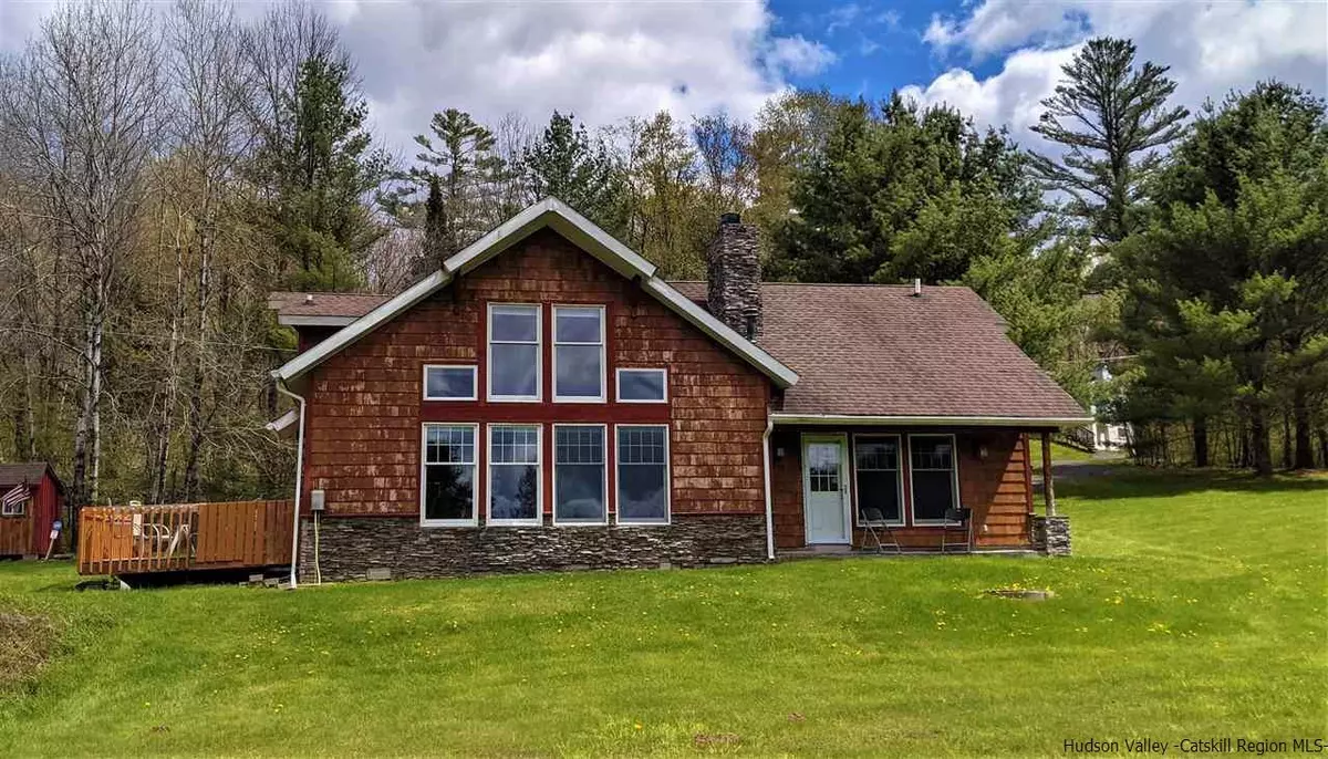 Hunter, NY 12442,71 Lawrence RD