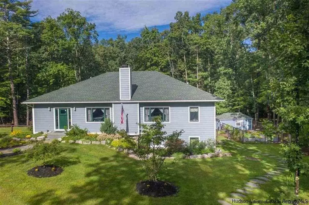 West Hurley, NY 12491,71 Zena RD