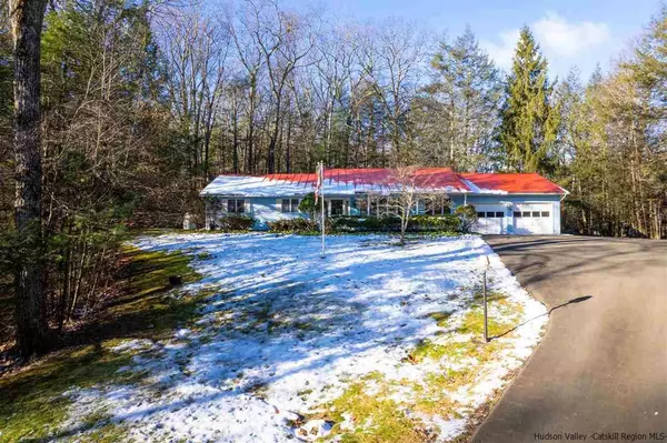 West Hurley, NY 12491,3 Ryan DR