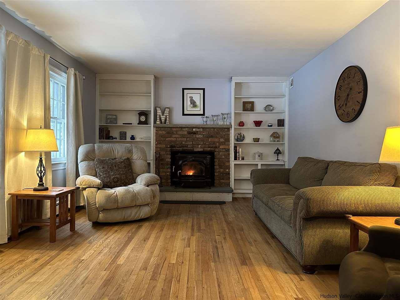 Woodstock, NY 12498,41 Whitney DR