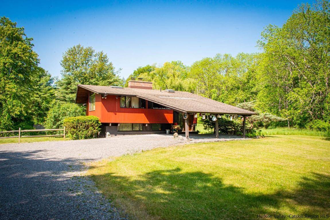 204 Marcott RD, Cottekill, NY 12419