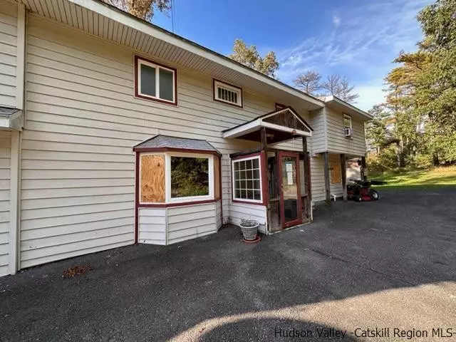 Saugerties, NY 12477,149 Serenity DR