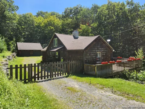 Napanoch, NY 12458,12 Campbell RD