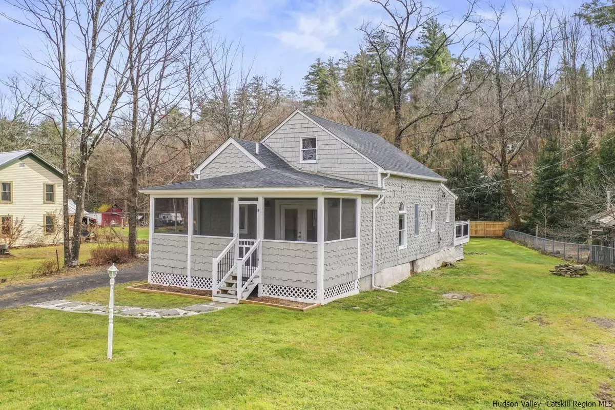 West Shokan, NY 12494,107 Watson HOLW