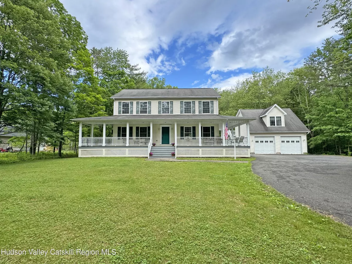 Saugerties, NY 12477,200 Blue Mountain RD