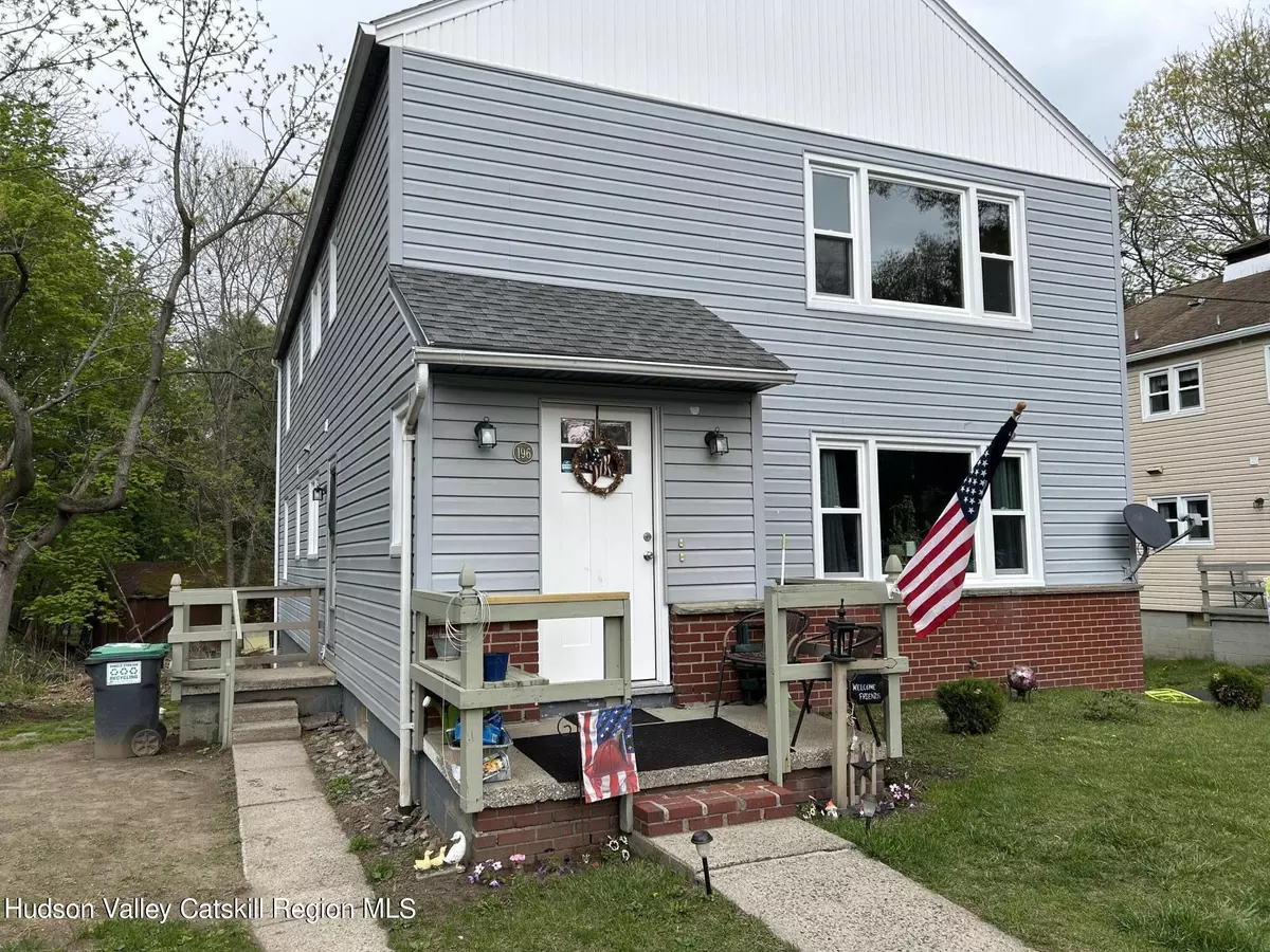 Port Ewen, NY 12466,196 Horton LN #2nd Floor