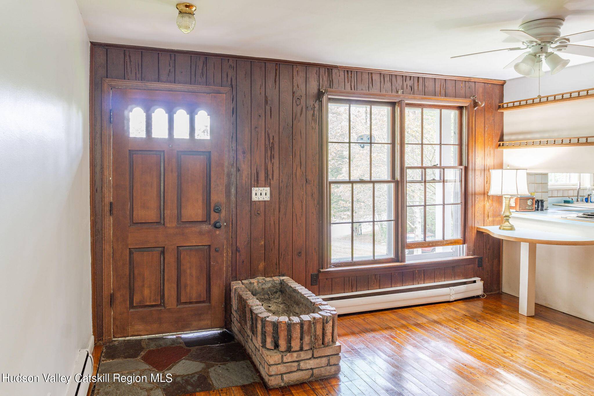 Hyde Park, NY 12538,126 Roosevelt RD
