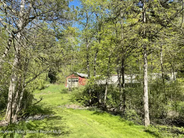 75 Tool House RD, Catskill, NY 12414