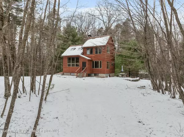 Woodstock, NY 12498,250 Macdaniel RD