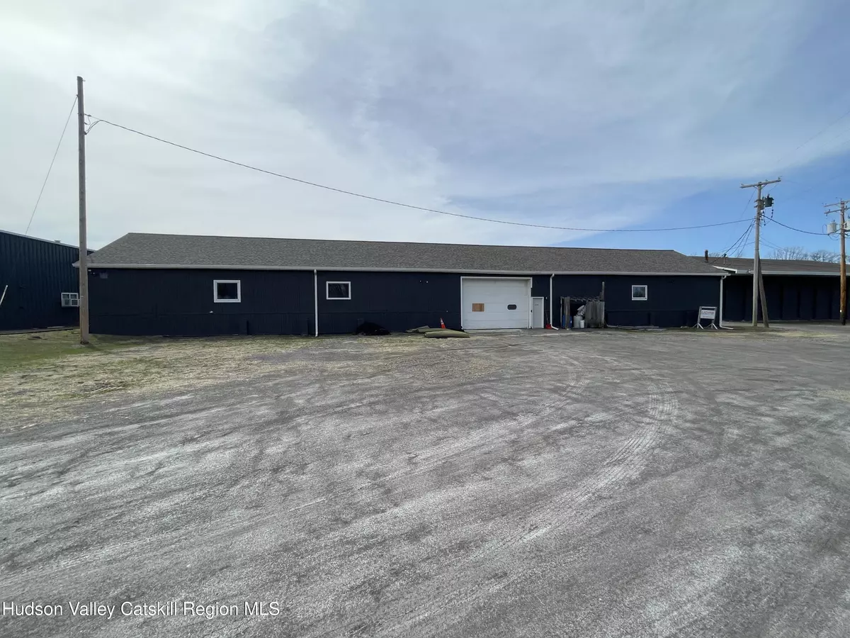 Saugerties, NY 12477,168 Malden TPKE #Bldg 4
