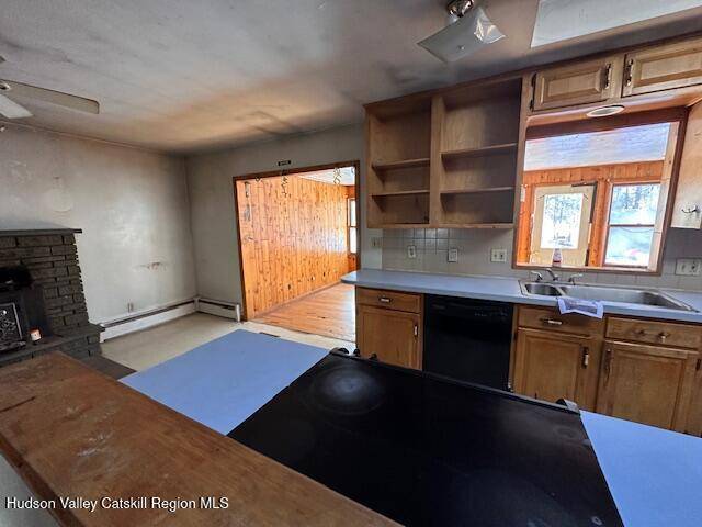 Valatie, NY 12184,6002 Marion BLVD