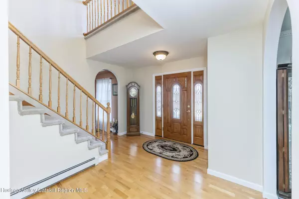 Saugerties, NY 12477,71 Josephs DR