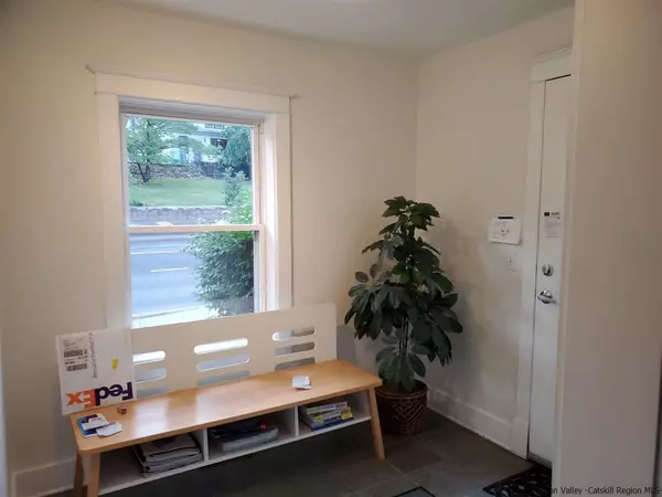 Ellenville, NY 12428,22 N Main ST #2 E