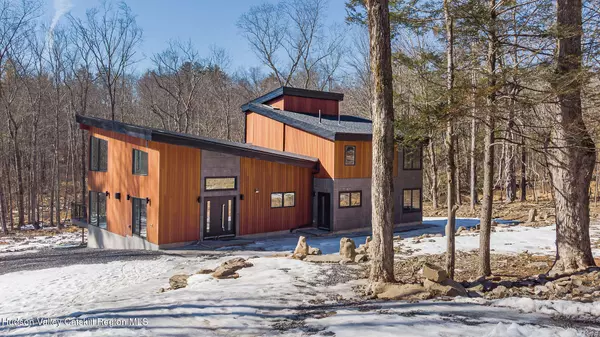 30 Narrow Rd RD, Kingston, NY 12401