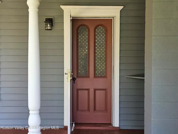 Catskill, NY 12414,463 County Rt 46