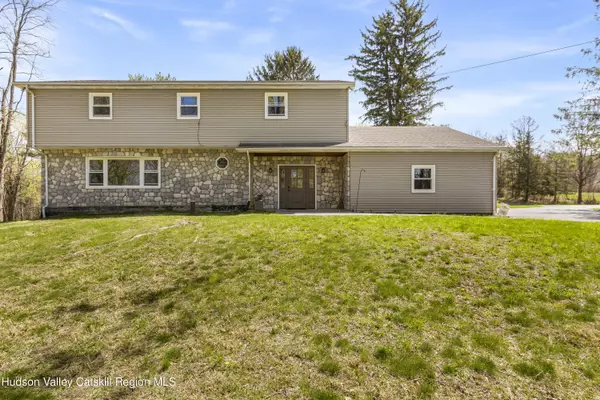 27 Aaron DR, Catskill, NY 12414