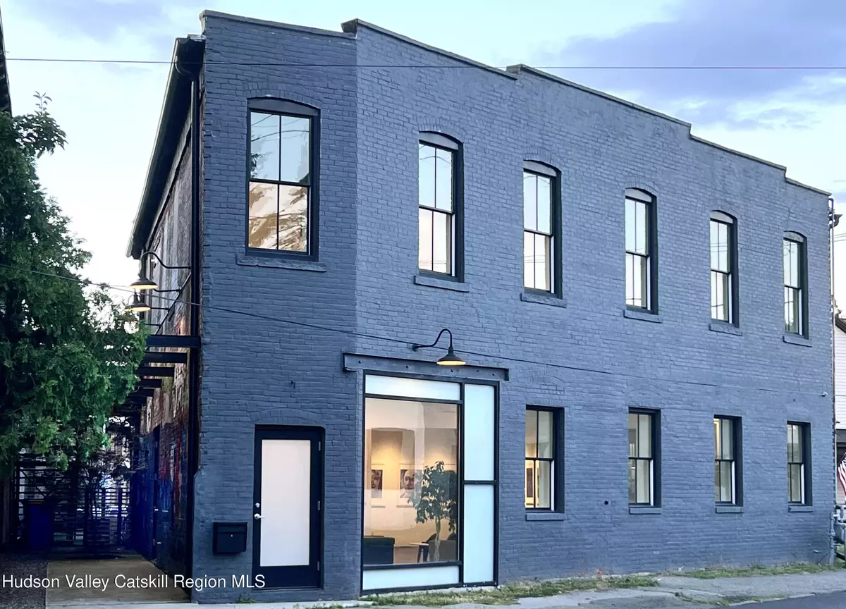 Kingston, NY 12401,76 Prince ST