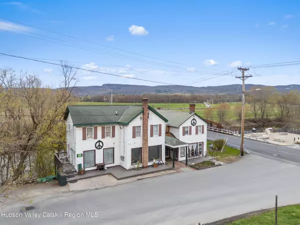 New Paltz, NY 12561,1-3 Water ST