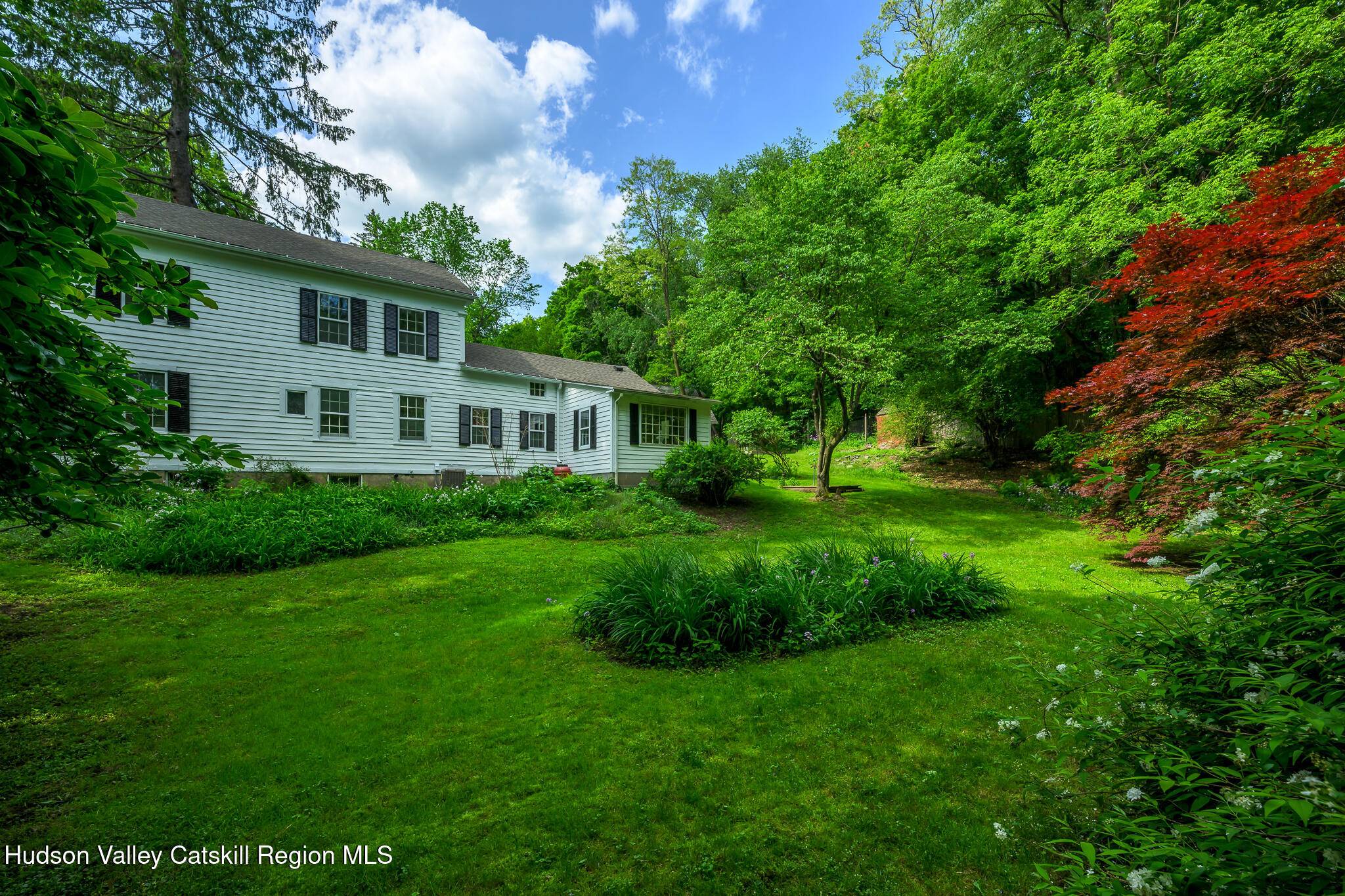 Chatham, NY 12037,662 Albany TPKE