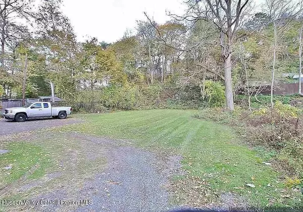 Kingston, NY 12401,49 Park ST