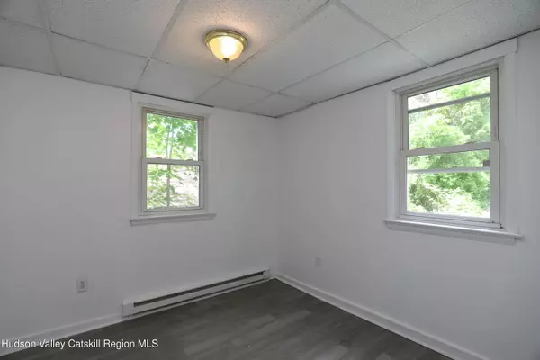 Ellenville, NY 12428,17 Rear Chapel ST