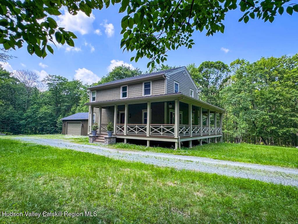 Cochecton Center, NY 12727,367 Cushetunk DR