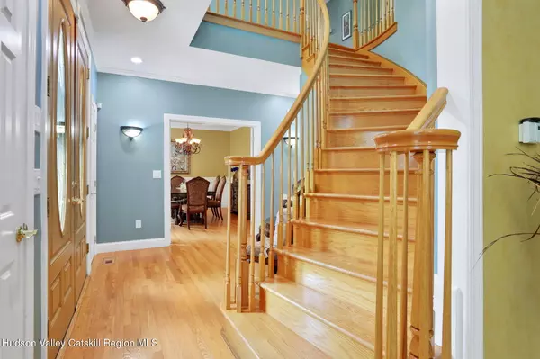 Kingston, NY 12401,95 Fawn Hill CT