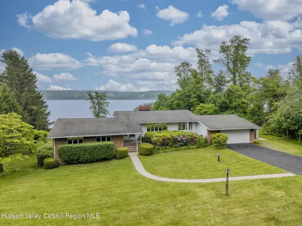 19 Riverview TER, Kingston, NY 12401