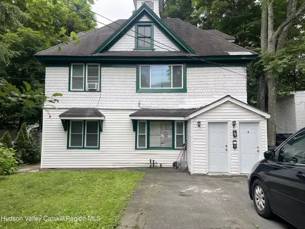 Ellenville, NY 12428,6 Church ST