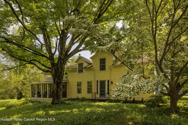 797 Western RD, East Schodack, NY 12063