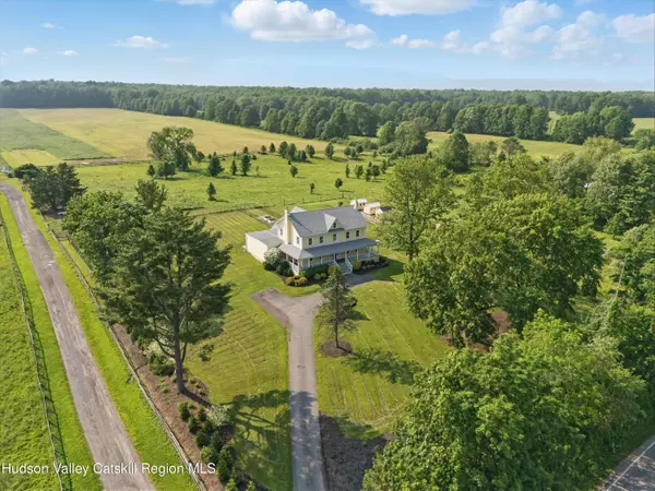 1392 Albany Post RD, Gardiner, NY 12525