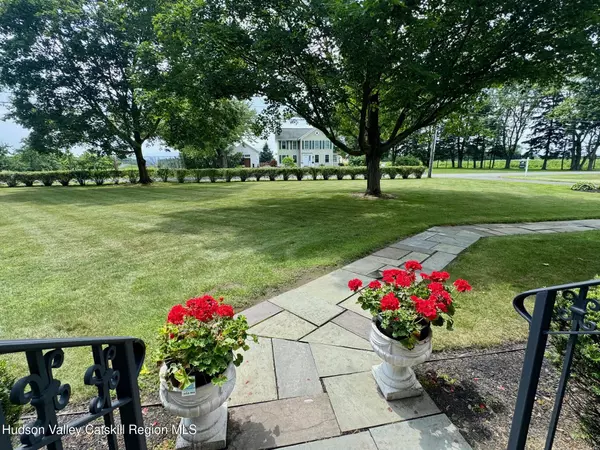 34 Sunset Avenue AVE, Kinderhook, NY 12106