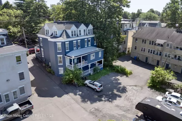 Kingston, NY 12401,95 Green ST